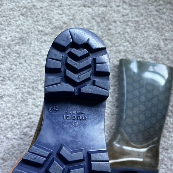 Authentic Gucci Monogram Edinburg Rubber Rain Boot - Picture 4 of 4